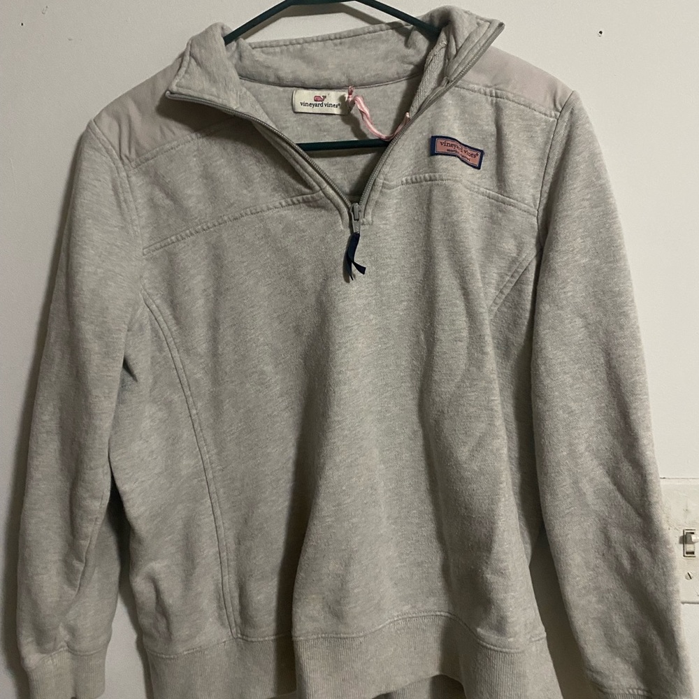 vineyard vines jacket.